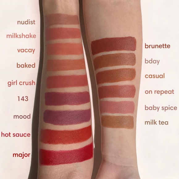 sunnies face lipstick